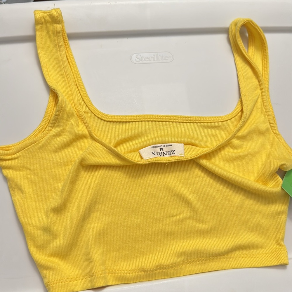 Zenana Ribbed Knit Cropped Top - Picture 2 of 2
